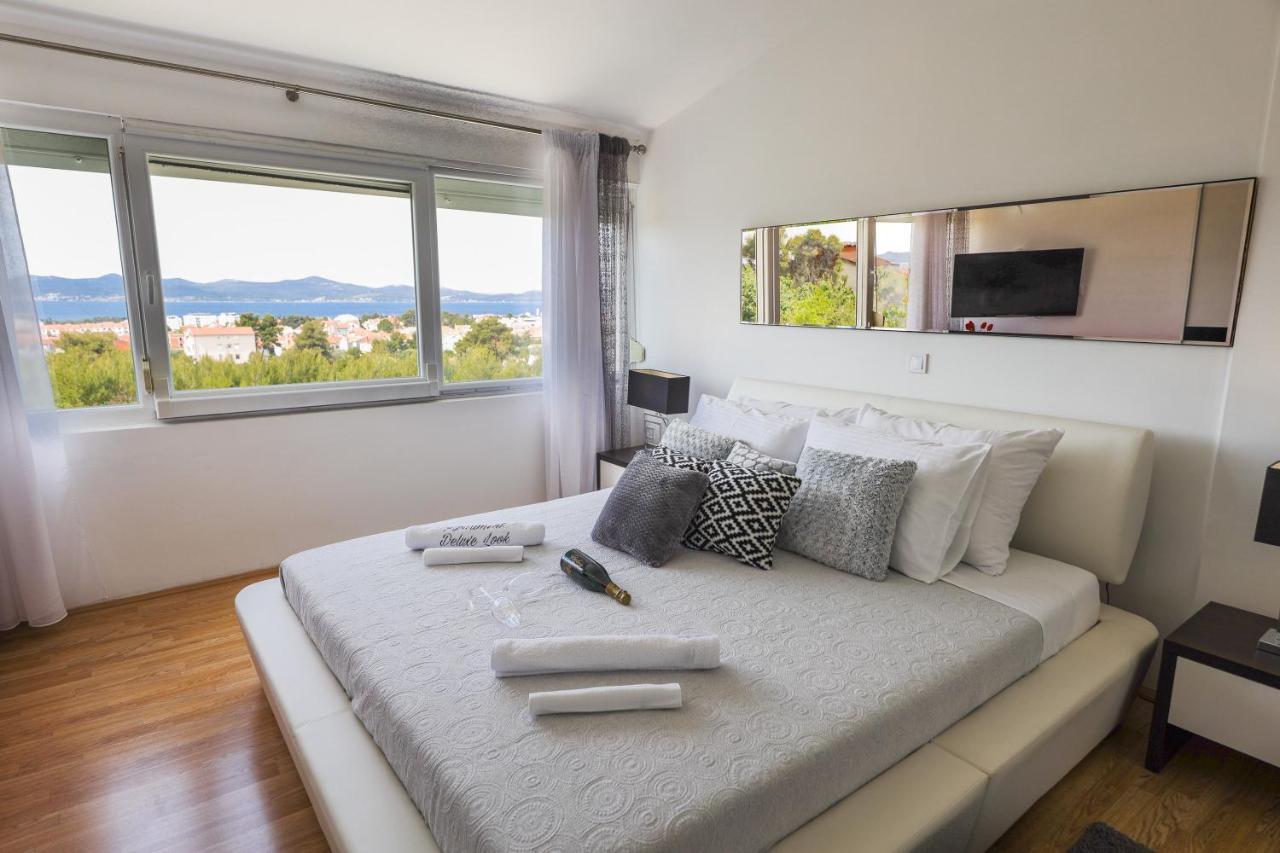 Deluxe Look Apartment *